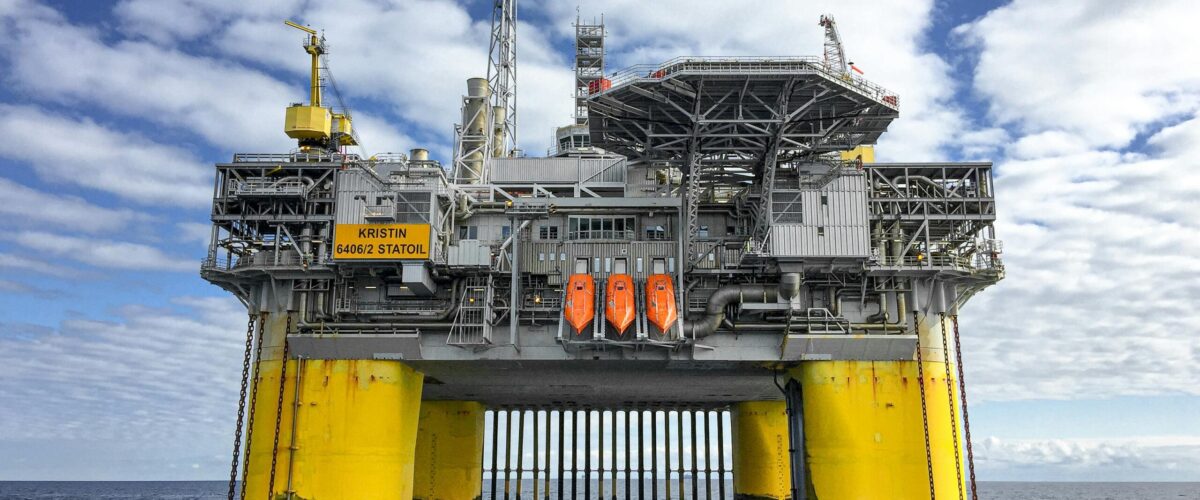 The Role of Data in the Oil & Gas Industry: Fueling Smart Decisions
